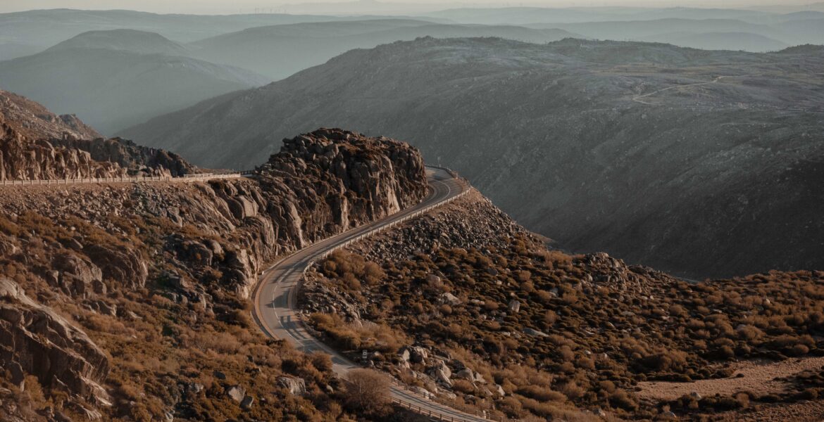 serra da estrela by missroofless