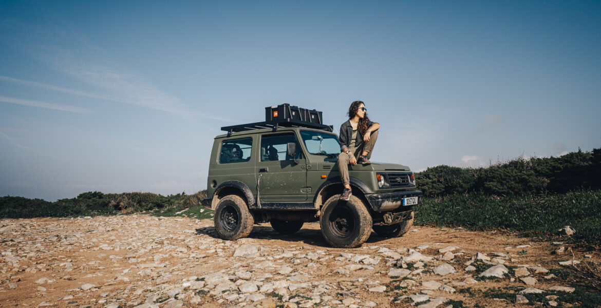 missroofless overland