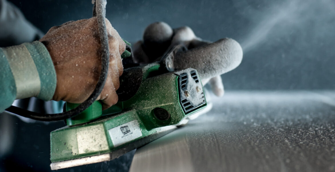 Missroofless photoshoot shape room