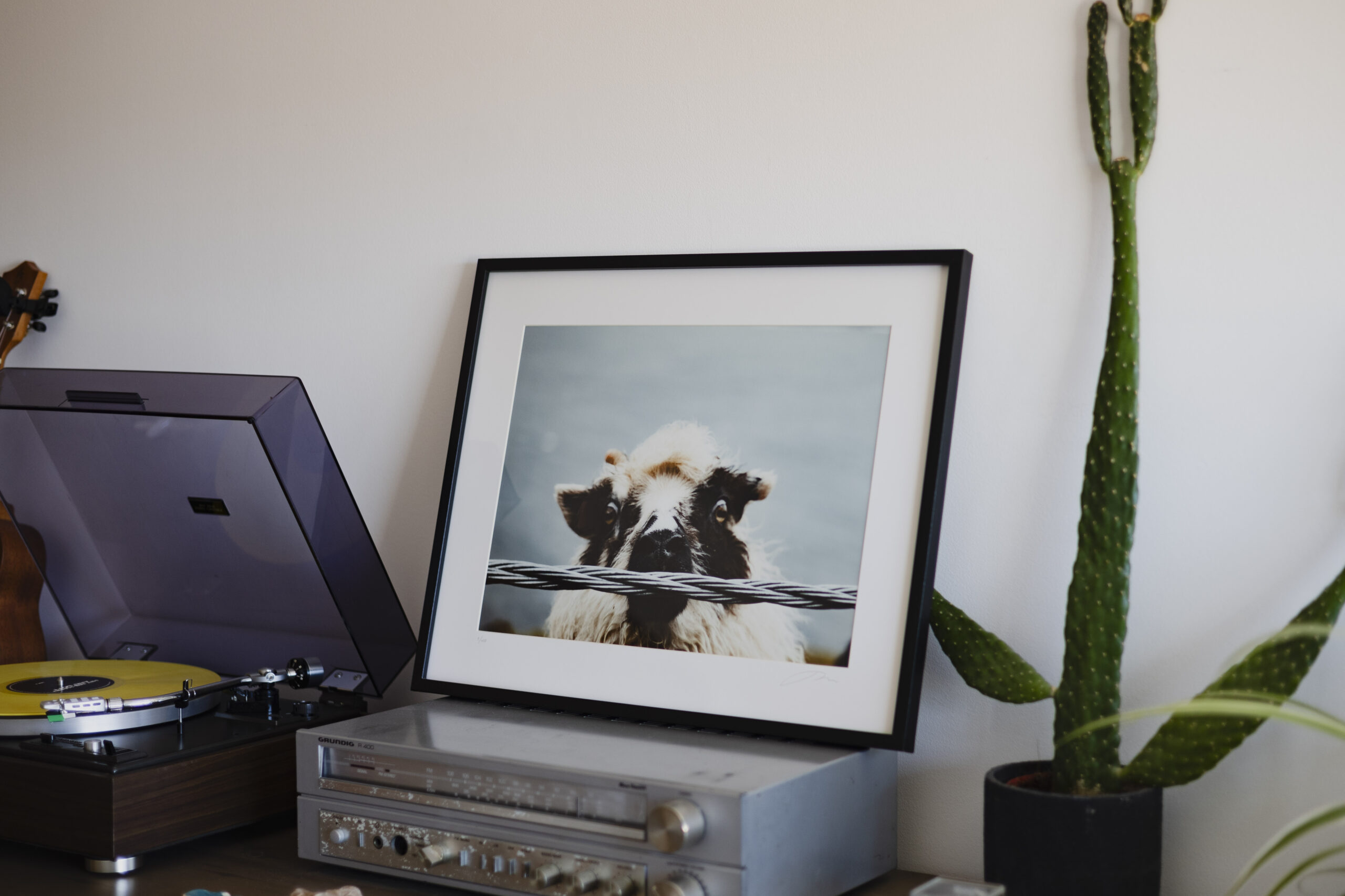 7portrait print_missroofless