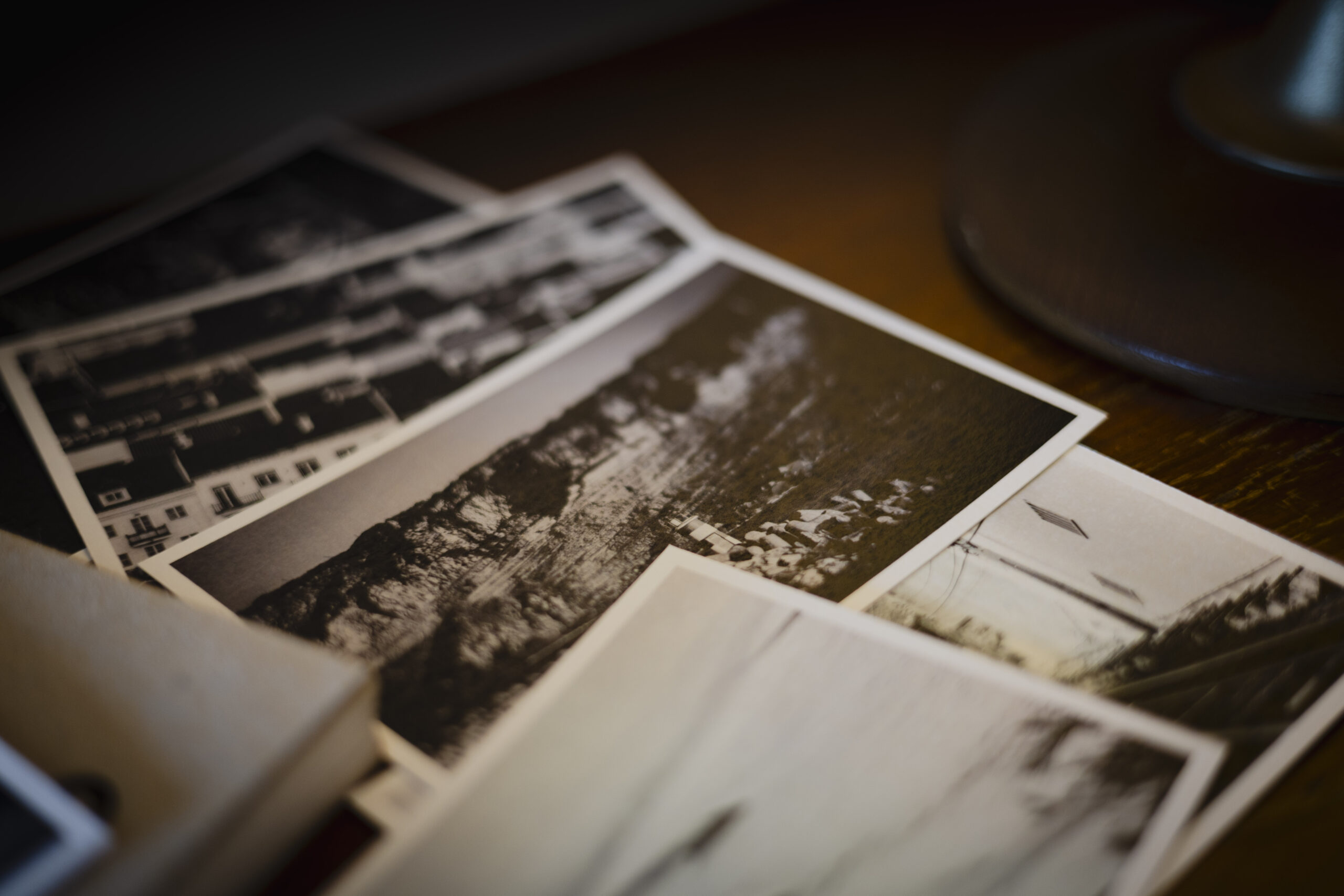 11nazare_postcards_missroofless