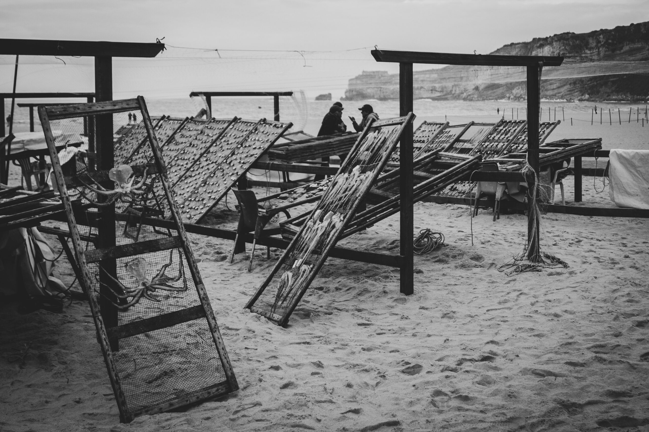 1nazare_postcards_missroofless