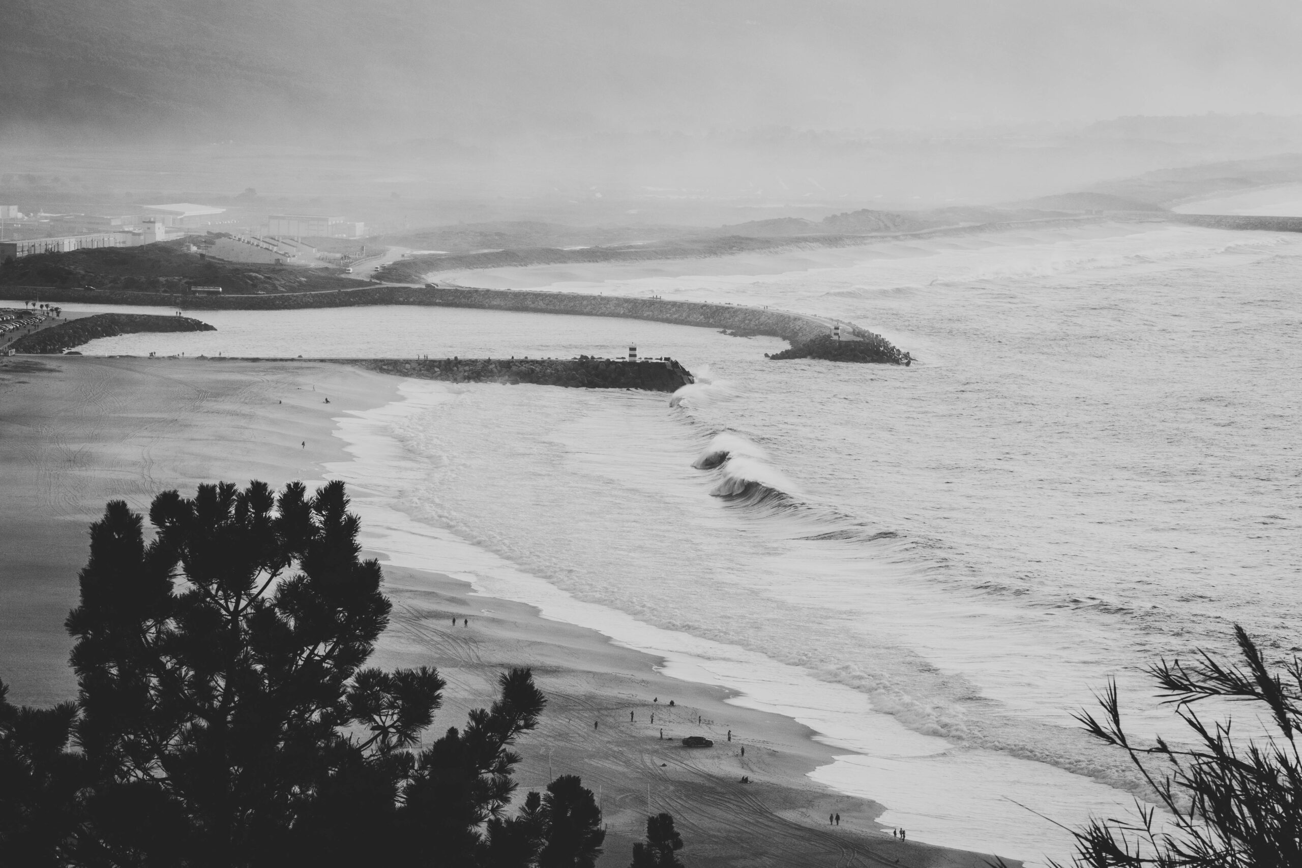 5nazare_postcards_missroofless